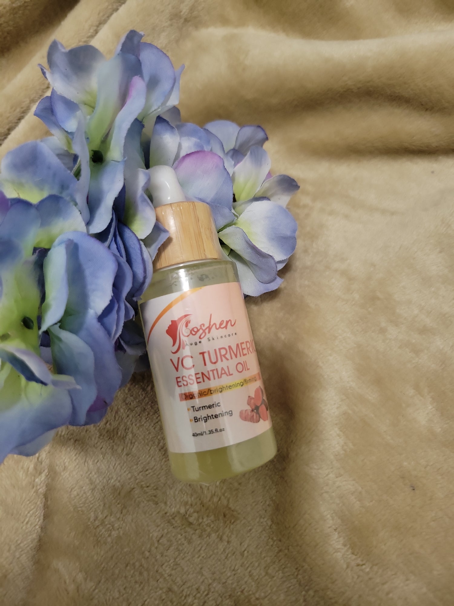 Turmeric Essential Oils for brightening and hydration